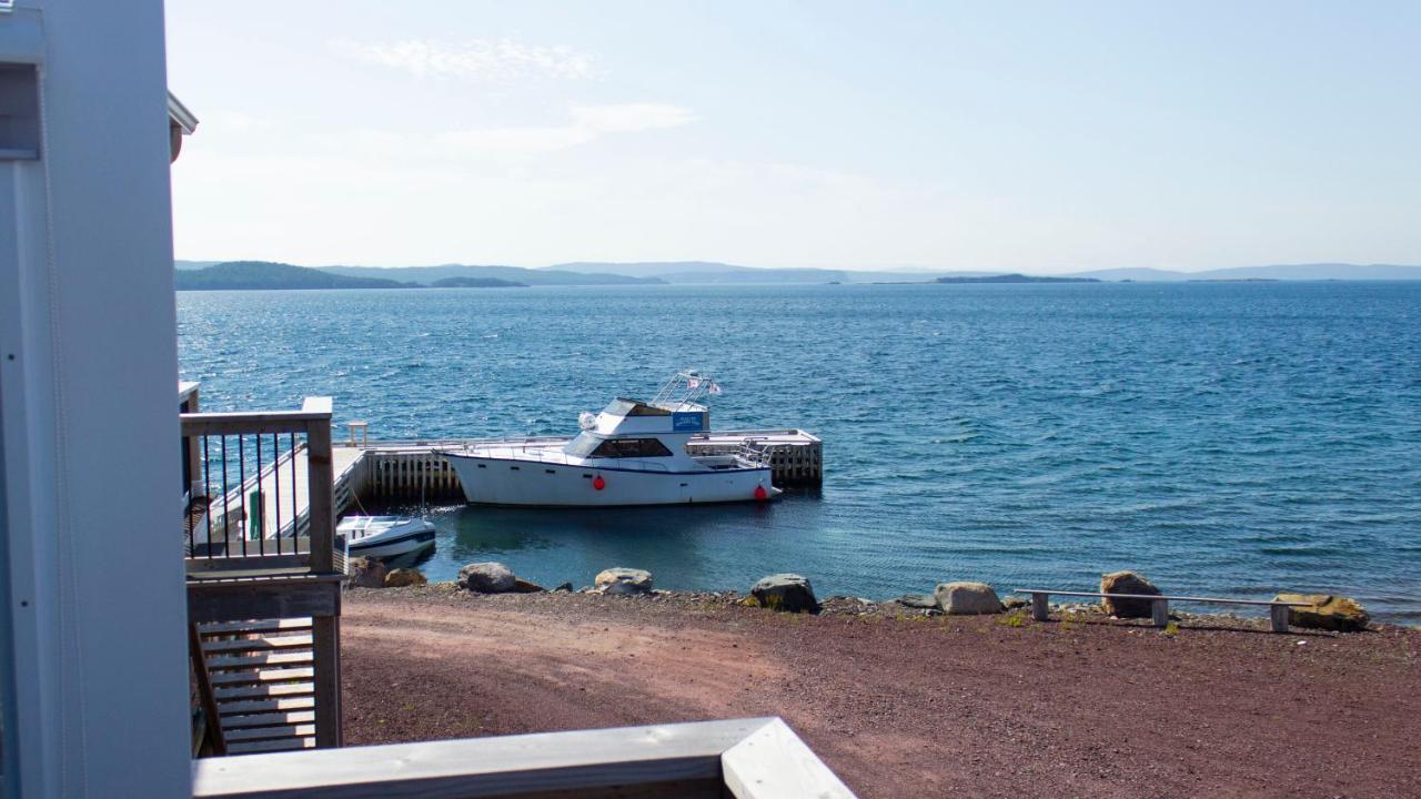 Dildo Boathouse Inn Eksteriør billede